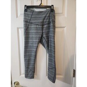 Zella Women's Gray Cropped High Waist Leggings Size M Stretch Mesh Leg Accent